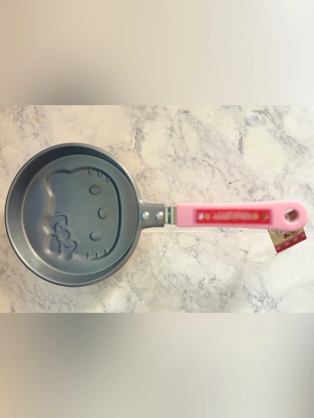 Hello Kitty Pink Character Pancake Pan with Bow Design small pancake size NWT